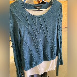Simple Vera blue sweater with slip underneath, size L